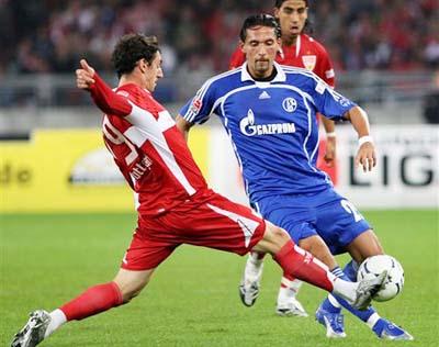 比如让朱利 比如让朱利